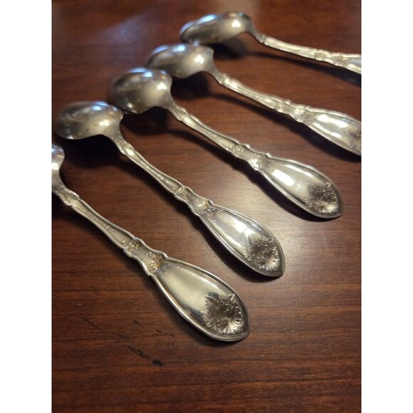 5 Antique 1881 Rogers LA‎ VIGNE GRAPE 1908 Silverplate 5 Teaspoons Spoons - Picture 12 of 13